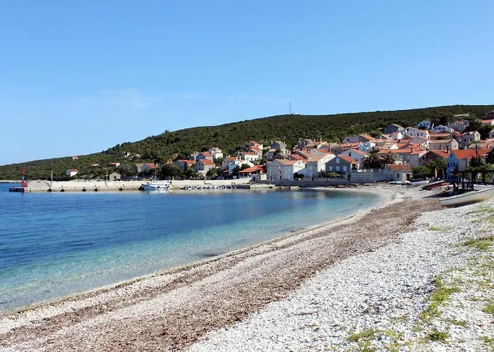 בית נופש Seaside House Unesic - Unije, Losinj - 8045 *